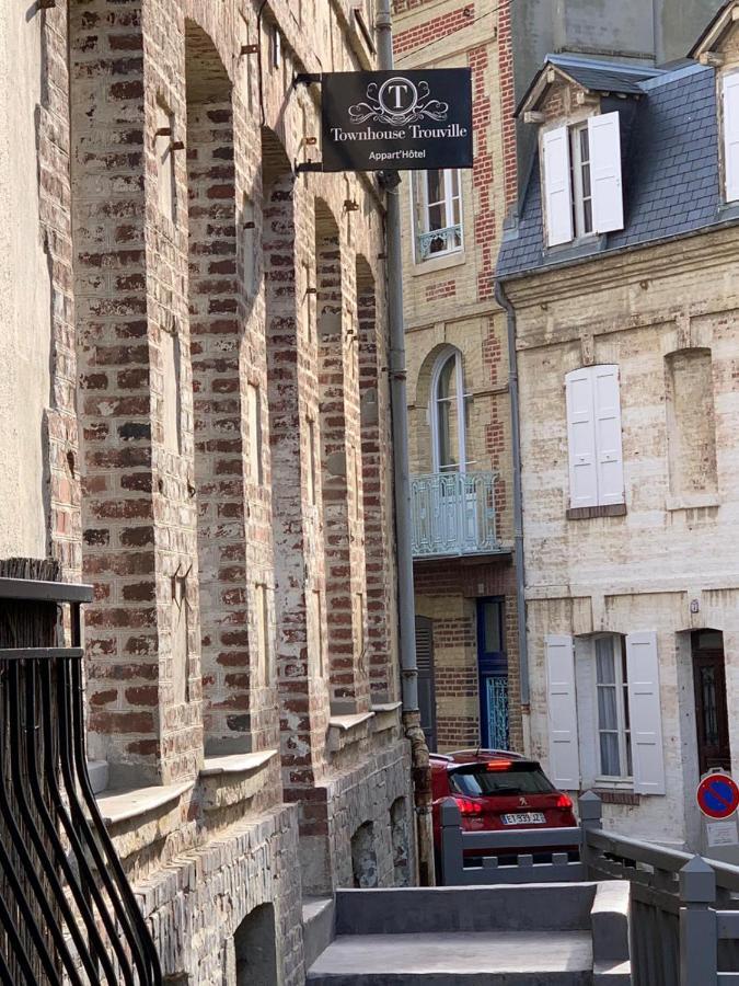Townhouse Trouville - Appart'Hotel & Studios Εξωτερικό φωτογραφία