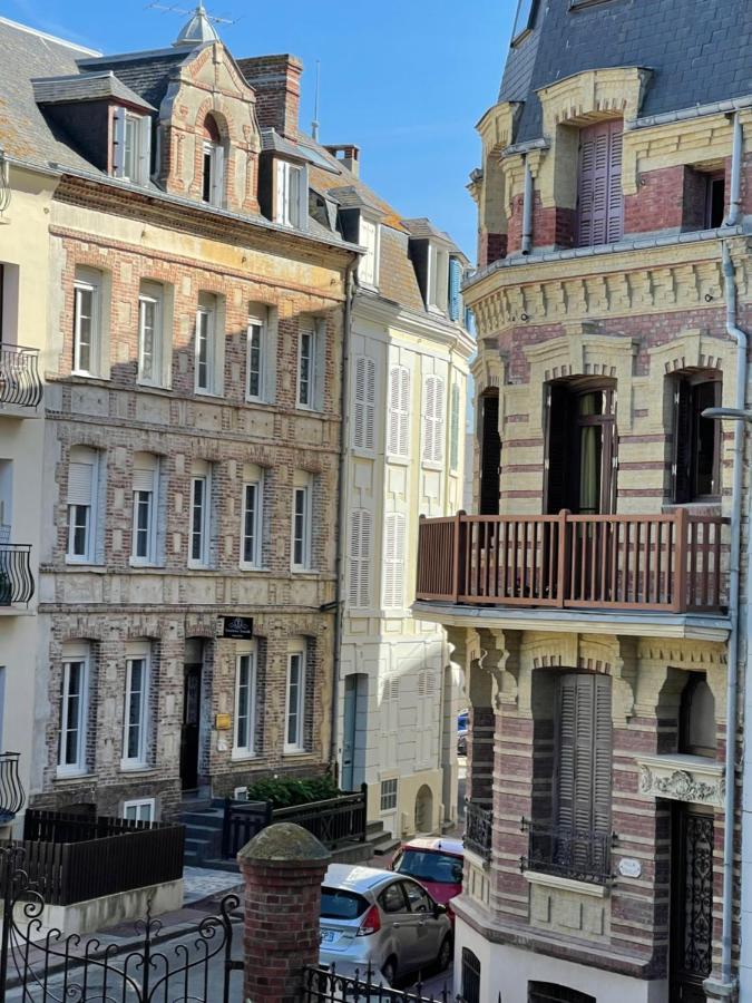 Townhouse Trouville - Appart'Hotel & Studios Εξωτερικό φωτογραφία