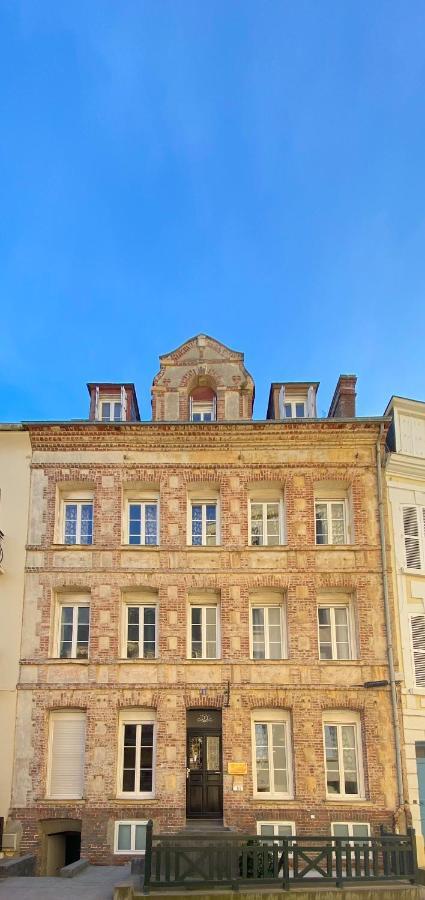 Townhouse Trouville - Appart'Hotel & Studios Εξωτερικό φωτογραφία